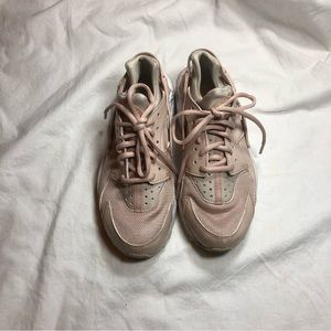 Nike Huarache sz 6.5